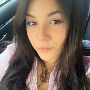 Meet your Posher, Natalia